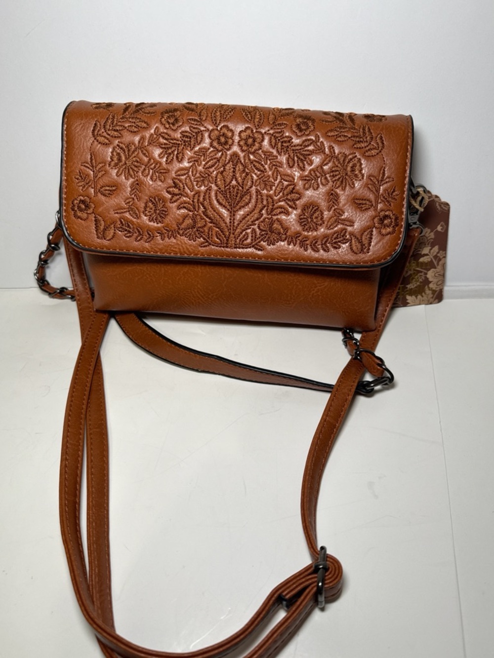 Sakroots Cognac Crossbody Bag Floral Embbroidered Vegan Leather Purse
